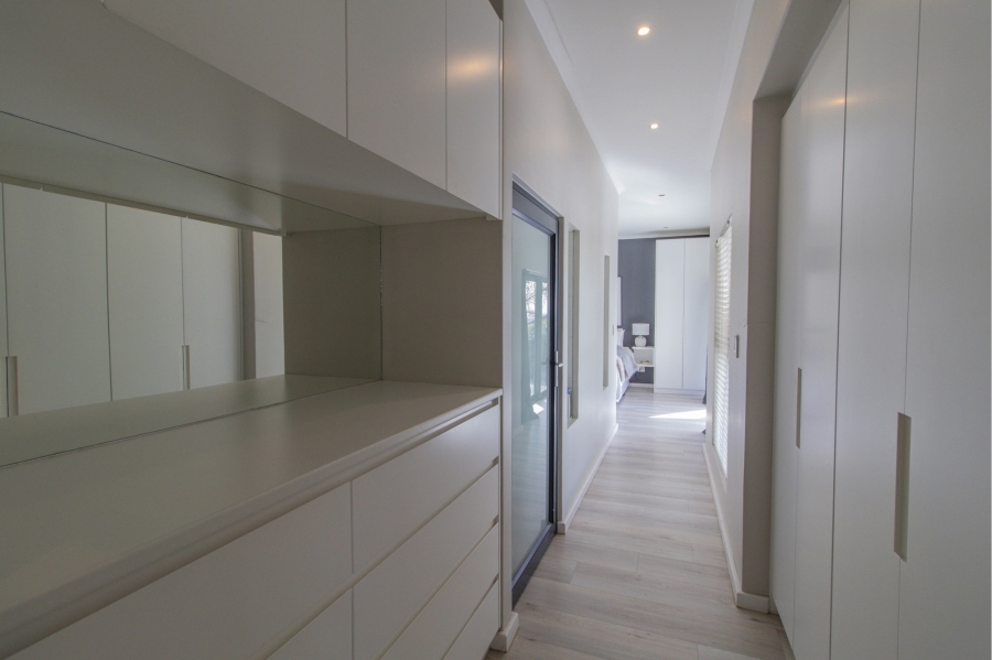 9 Bedroom Property for Sale in Olifantskop Western Cape